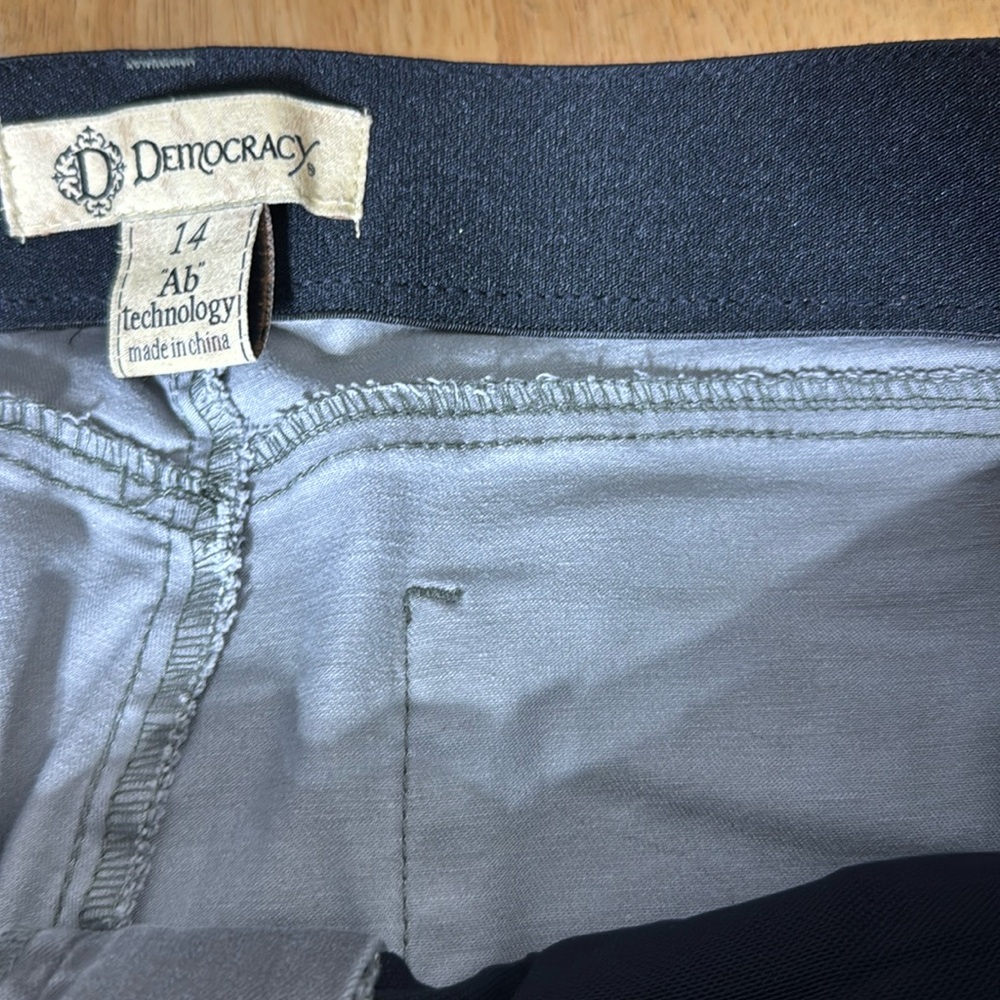 Democracy AB Technology Camouflage Ankle Length Pants Size 14 - Picture 8 of 12
